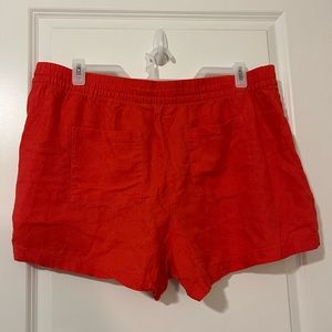 Red GAP shorts
